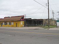 USA - El Reno OK - Crumbling Abandoned Buildings (19 Apr 2009)